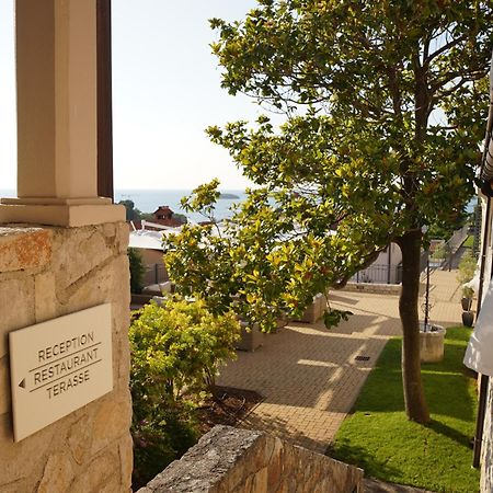 Hotel Vista Vrsar Exterior photo