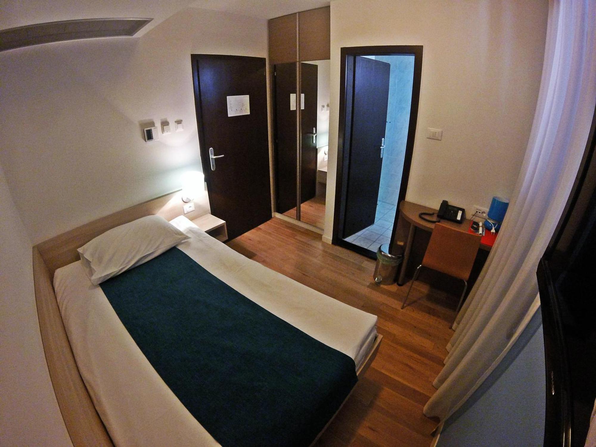 Hotel Vista Vrsar Room photo